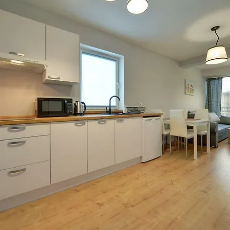 Everysky - Wilcza 3f-2 アパート *